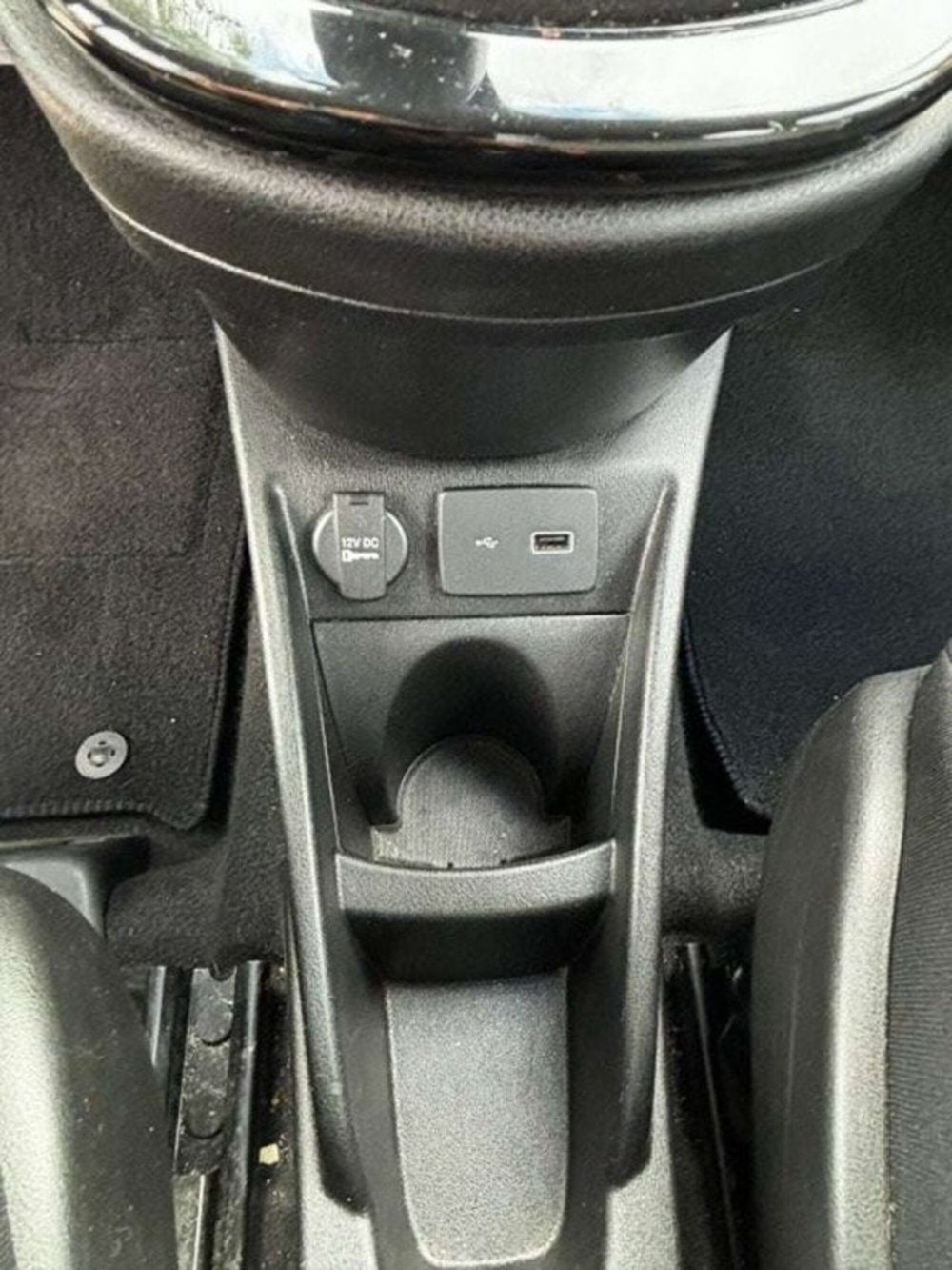 Lancia Ypsilon usata a Firenze (15)