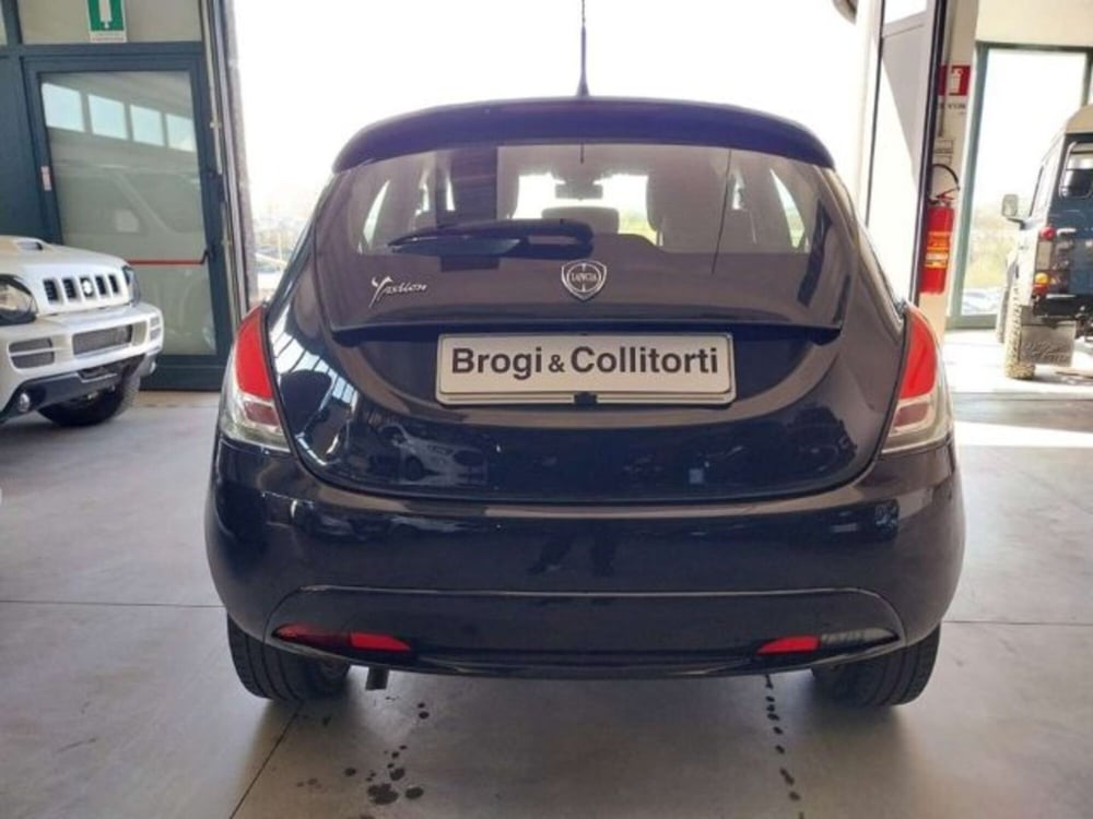 Lancia Ypsilon usata a Firenze (5)