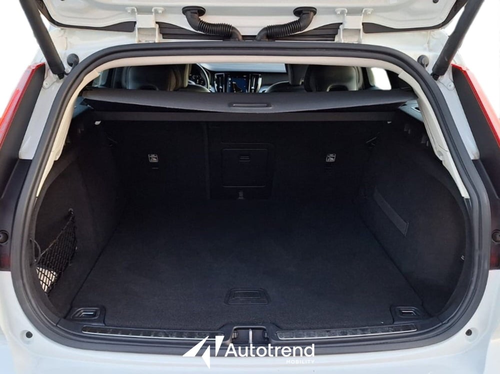 Volvo V60 usata a Bari (14)