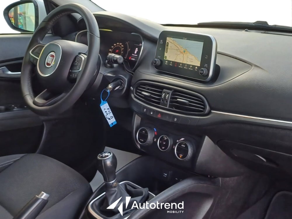 Fiat Tipo Station Wagon usata a Bari (7)