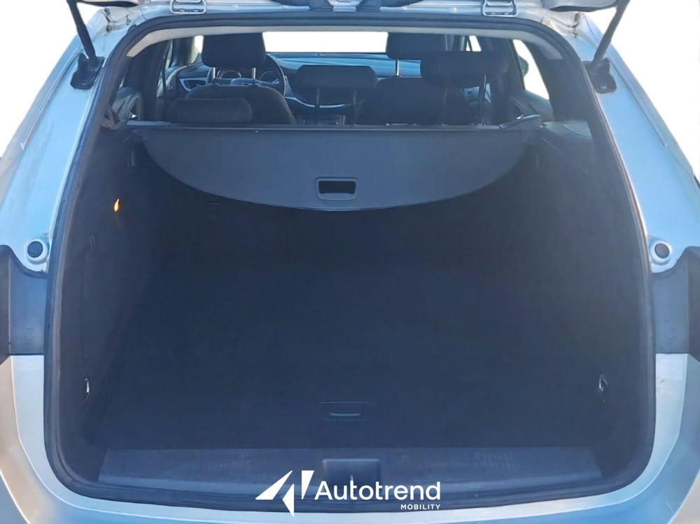 Opel Astra Station Wagon usata a Bari (13)