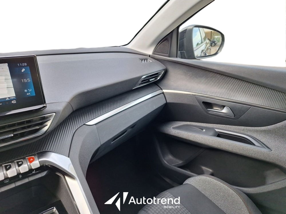 Peugeot 3008 usata a Bari (13)