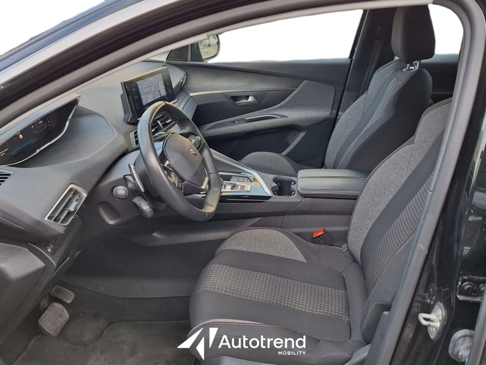 Peugeot 3008 usata a Bari (6)