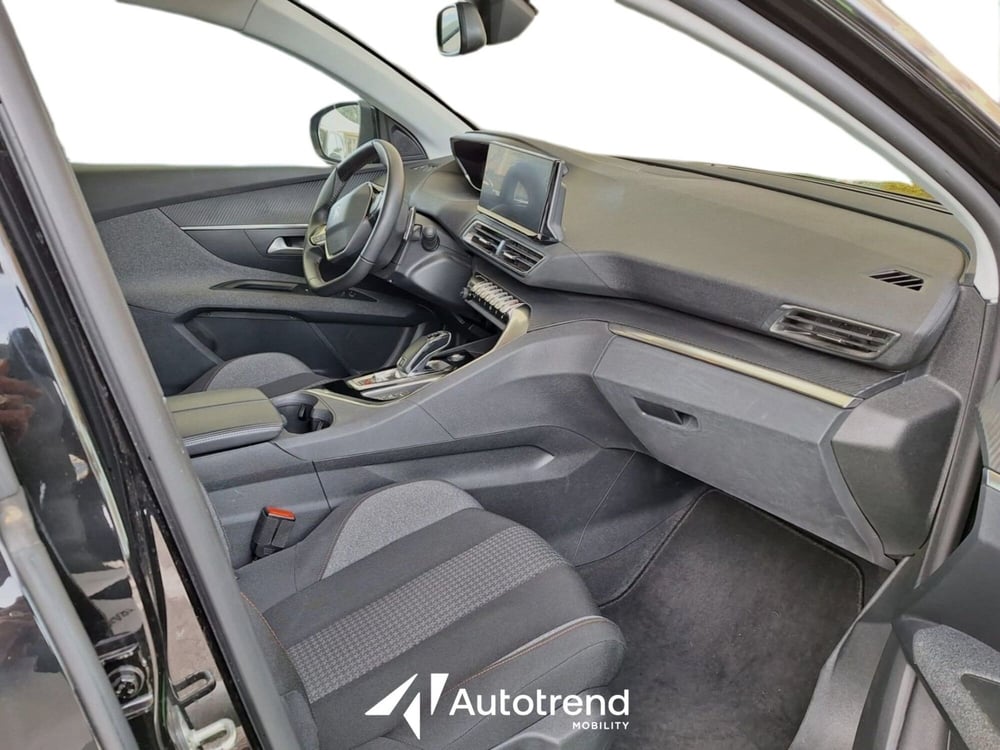 Peugeot 3008 usata a Bari (7)