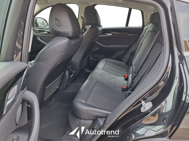 BMW X4 usata a Bari (18)