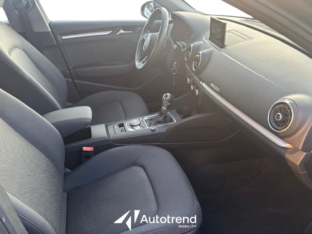 Audi A3 Sportback usata a Bari (8)