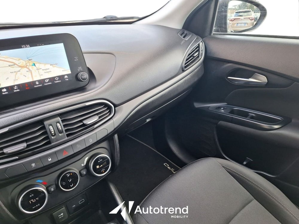 Fiat Tipo Station Wagon usata a Bari (11)