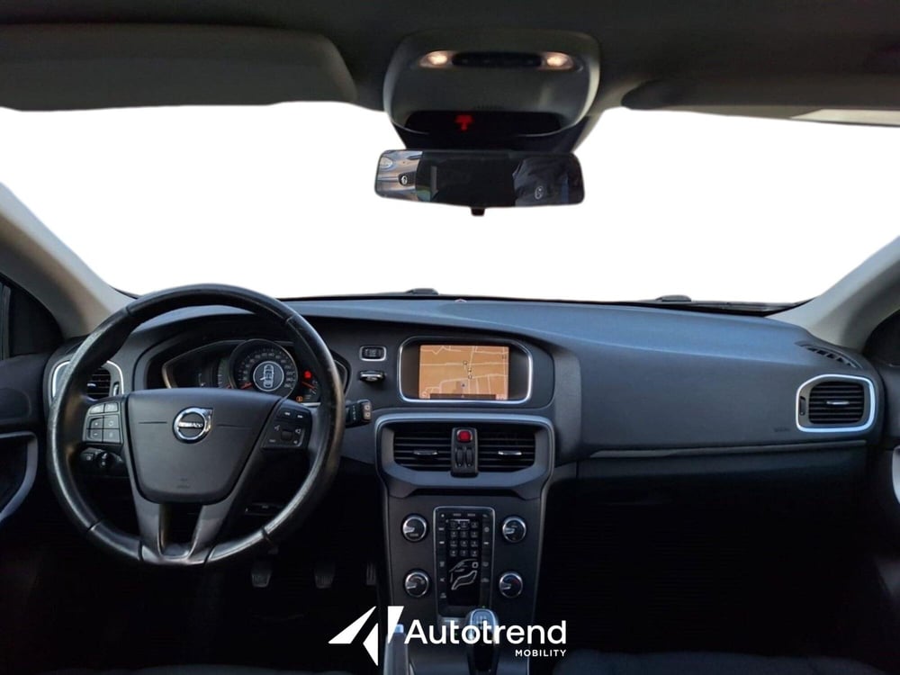 Volvo V40 usata a Bari (7)