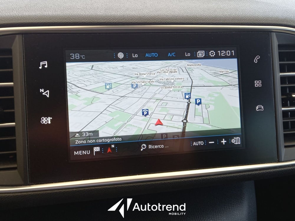 Peugeot 308 SW usata a Bari (11)