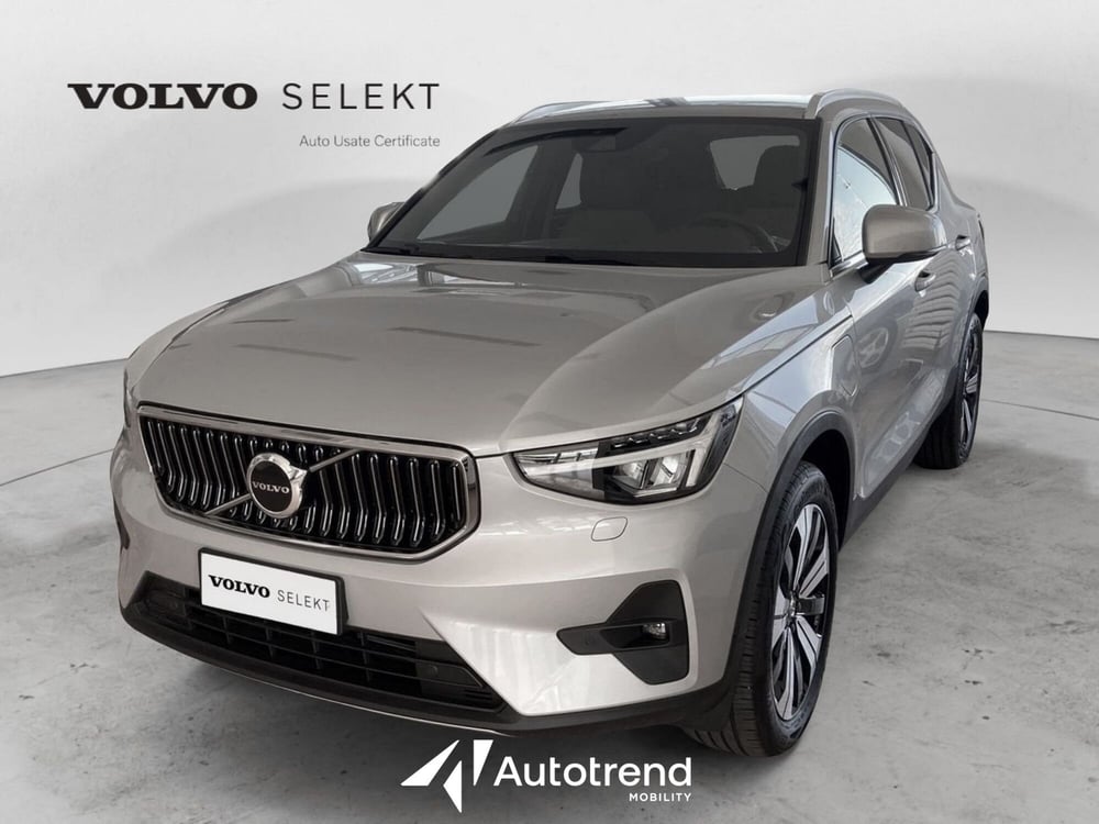 Volvo XC40 nuova a Bari