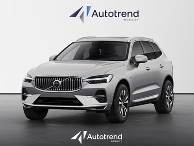 Volvo XC60 T6 Recharge AWD Plug-in Hybrid automatico Core nuova a Bari