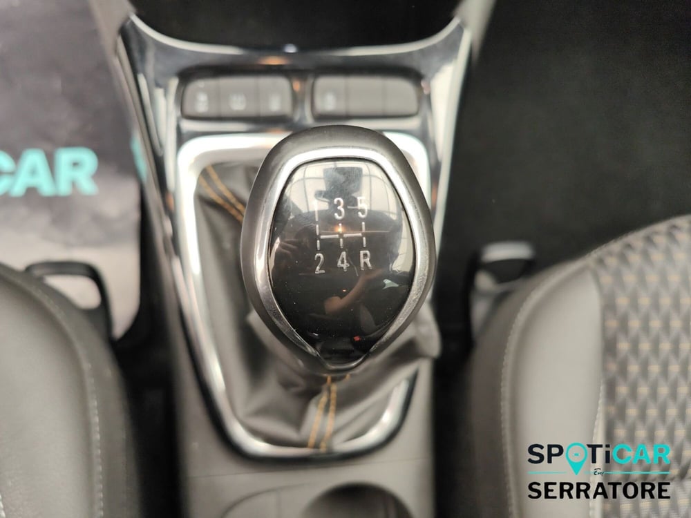 Opel Crossland X usata a Como (12)