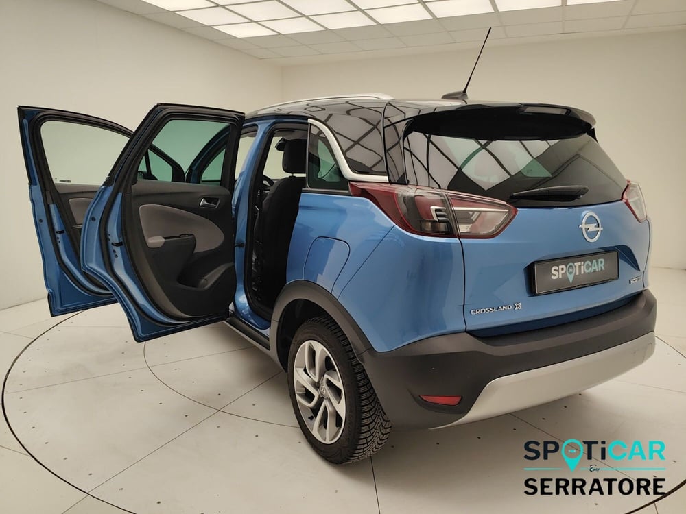 Opel Crossland X usata a Como (7)