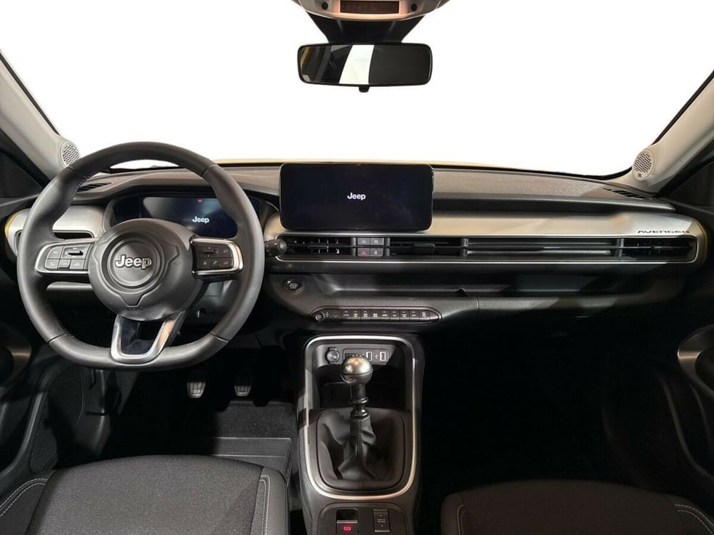 Jeep Avenger usata a Sondrio (9)