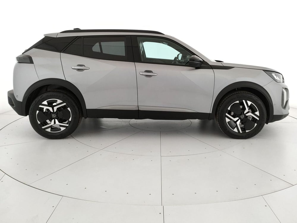 Peugeot 2008 nuova a Caserta (4)