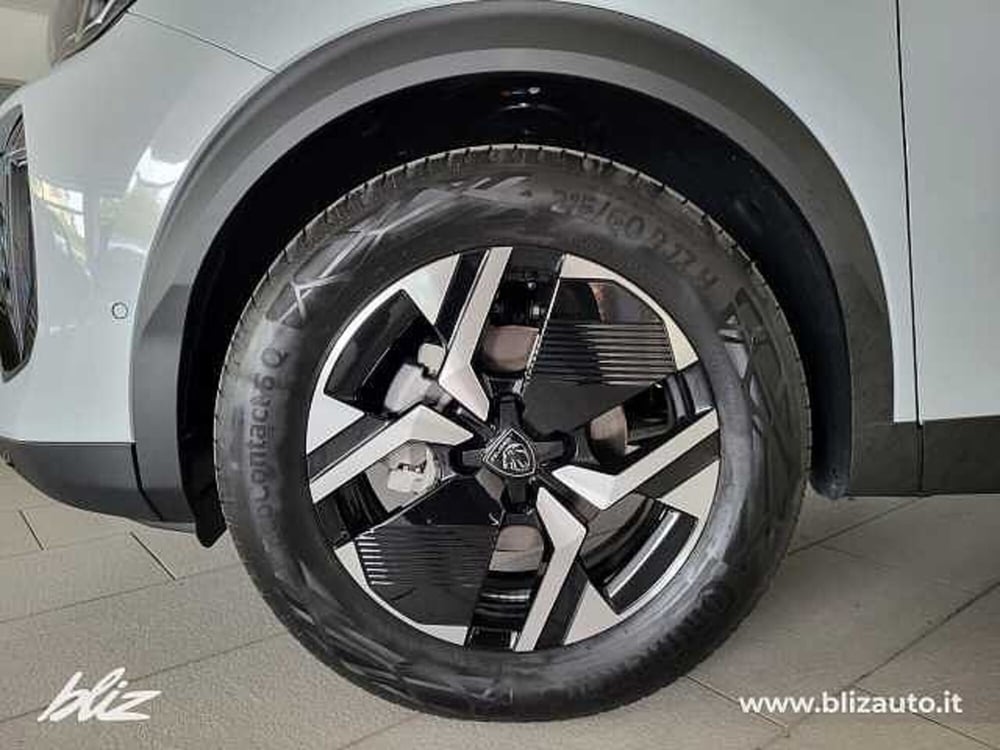 Peugeot 2008 nuova a Udine (9)