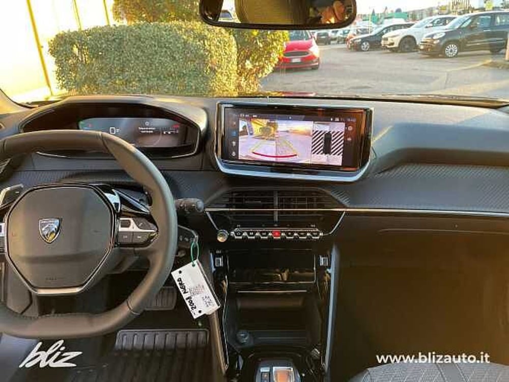 Peugeot 2008 nuova a Udine (13)