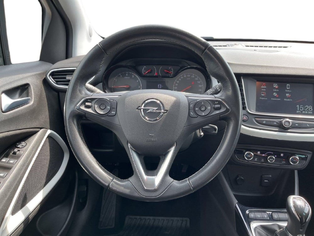 Opel Crossland X usata a Torino (12)
