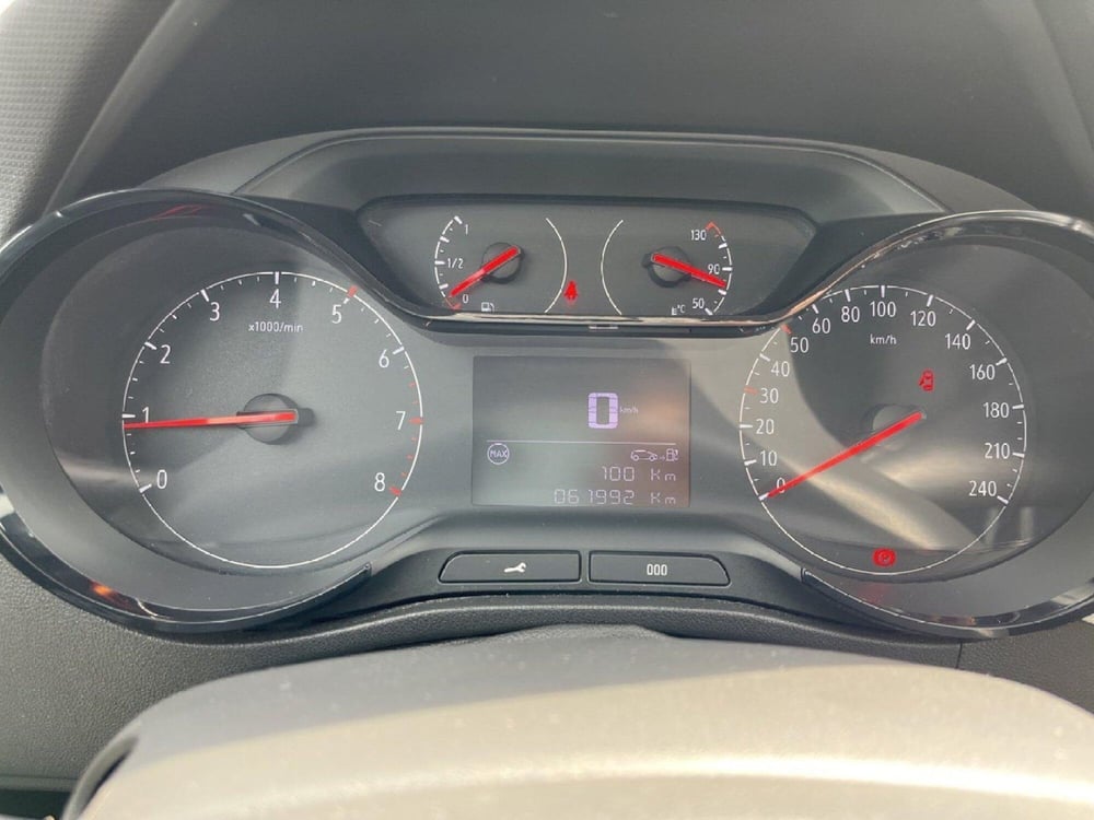 Opel Crossland X usata a Torino (13)