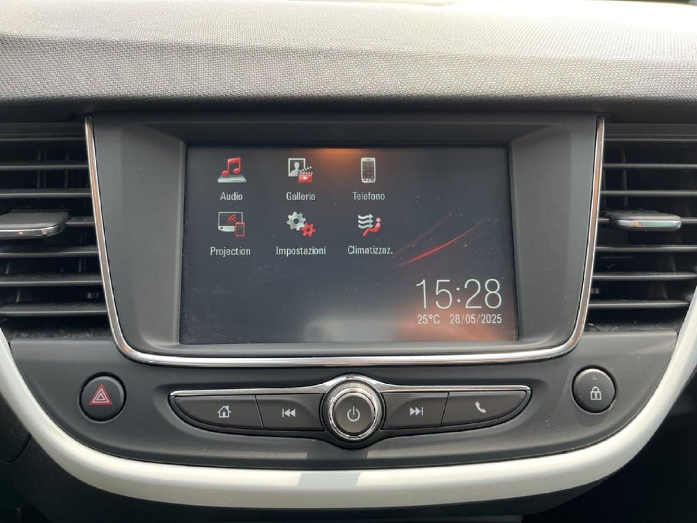 Opel Crossland X usata a Torino (14)