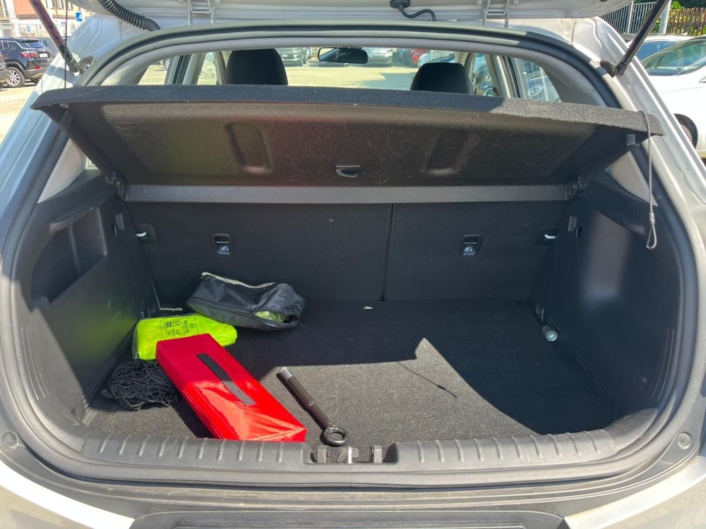 Kia Stonic usata a Milano (10)