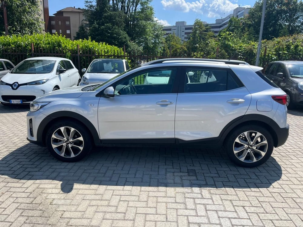 Kia Stonic usata a Milano (4)