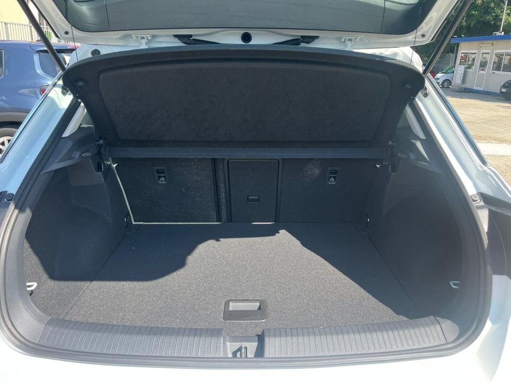 Volkswagen T-Roc usata a Milano (10)