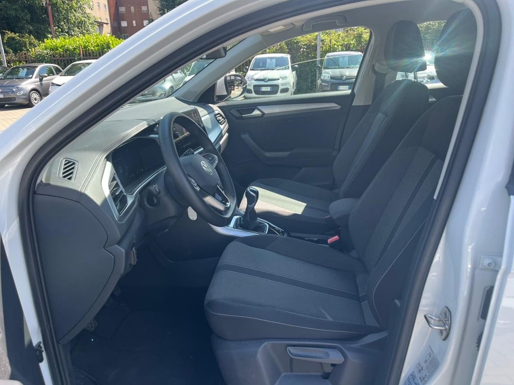 Volkswagen T-Roc usata a Milano (11)