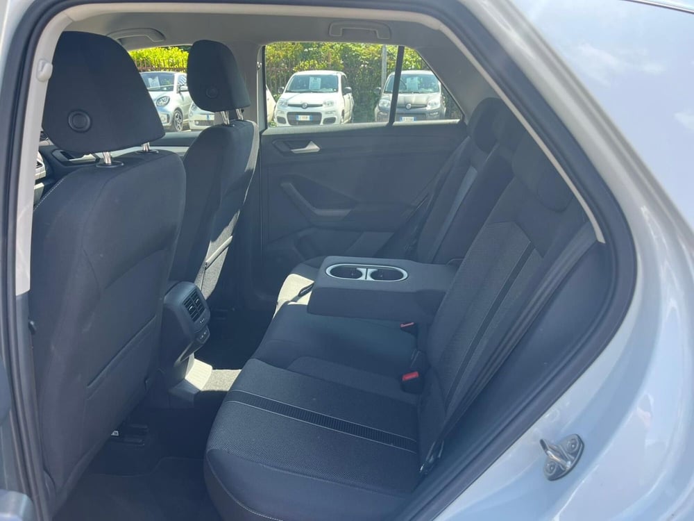 Volkswagen T-Roc usata a Milano (14)