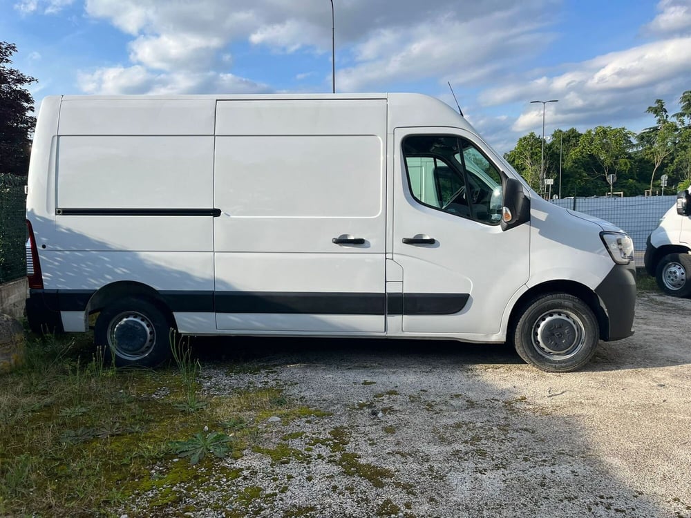 Renault Master Furgone usata a Milano (4)