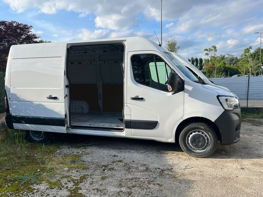 Renault Master Furgone usata a Milano (7)