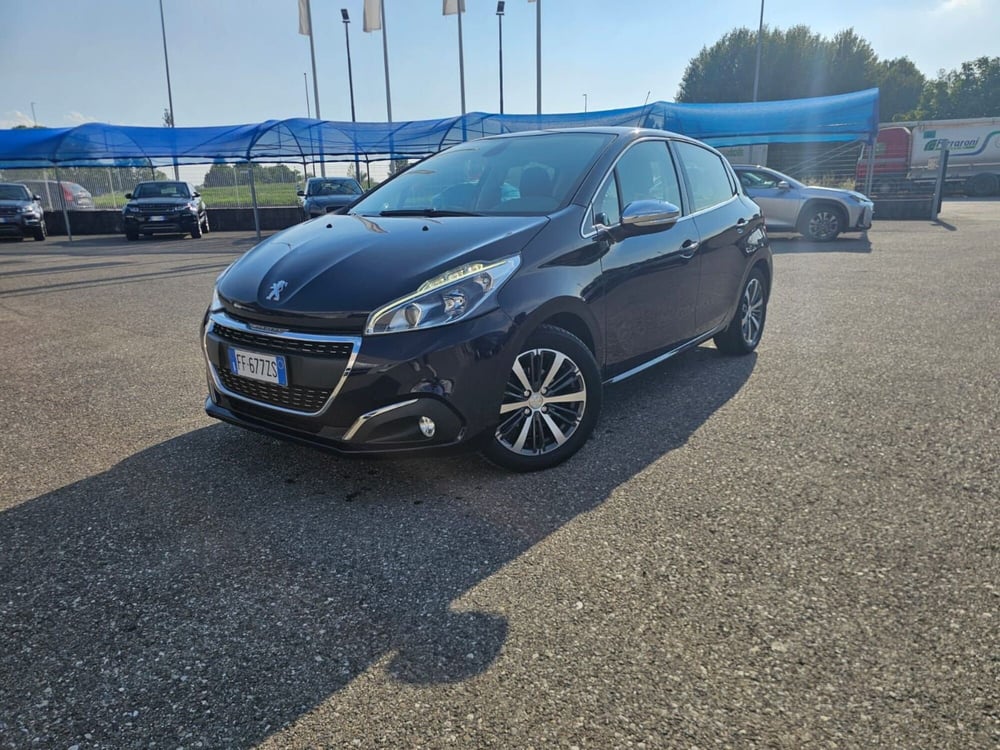 Peugeot 208 usata a Cremona