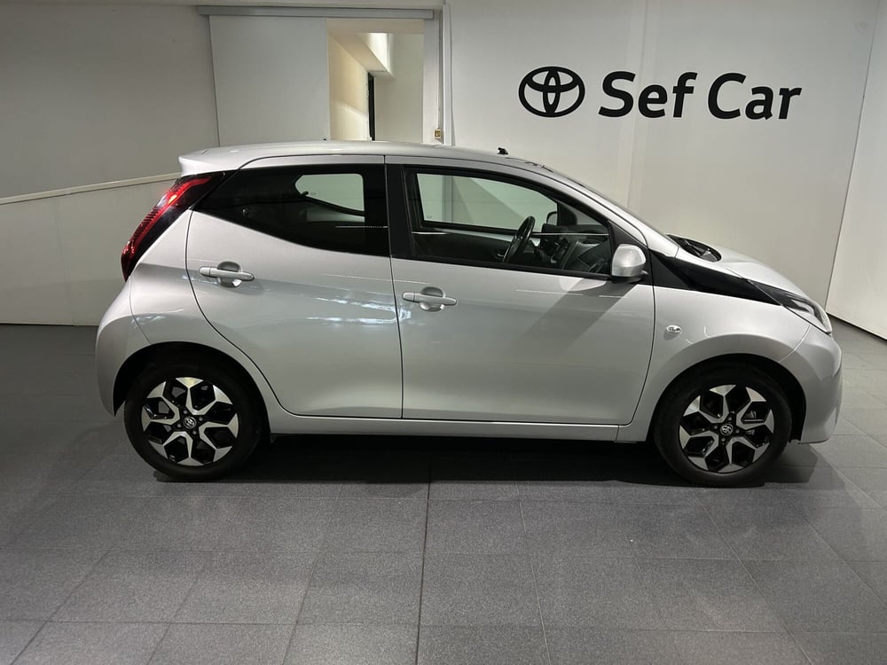 Toyota Aygo usata a Milano (14)