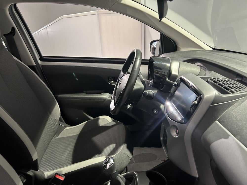 Toyota Aygo usata a Milano (6)