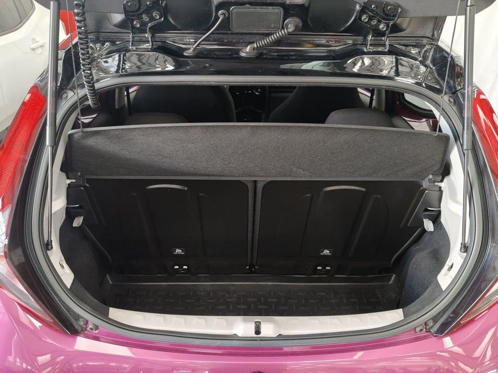Toyota Aygo usata a Roma (12)