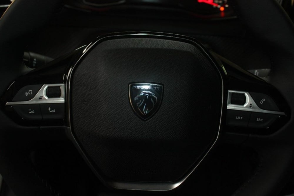 Peugeot 208 nuova a Viterbo (12)