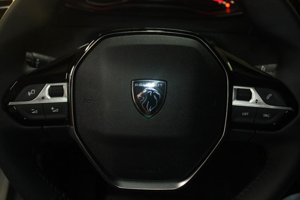 Peugeot 208 nuova a Viterbo (13)