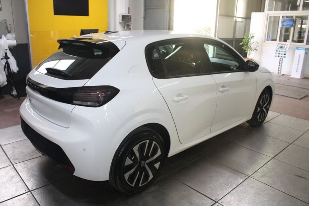 Peugeot 208 nuova a Viterbo (7)