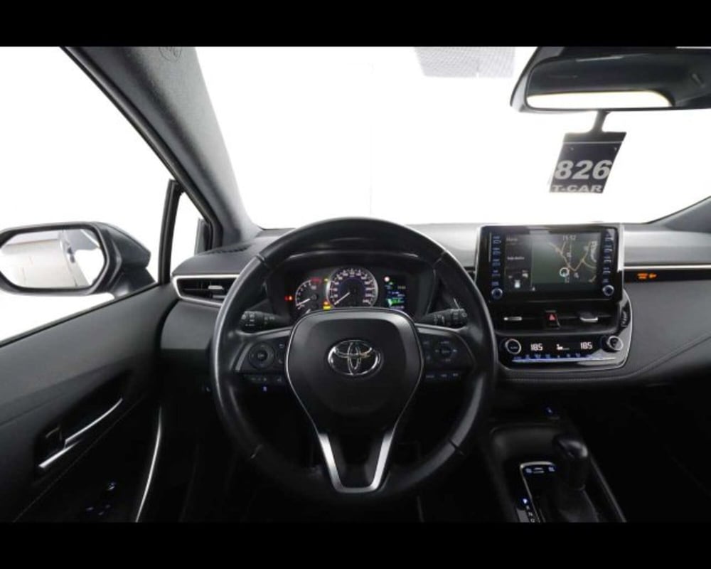 Toyota Corolla Touring Sports usata a Bologna (10)