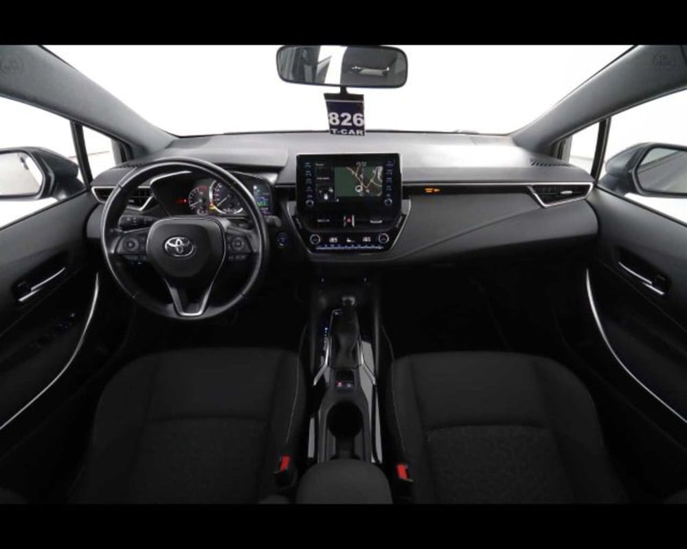 Toyota Corolla Touring Sports usata a Bologna (11)