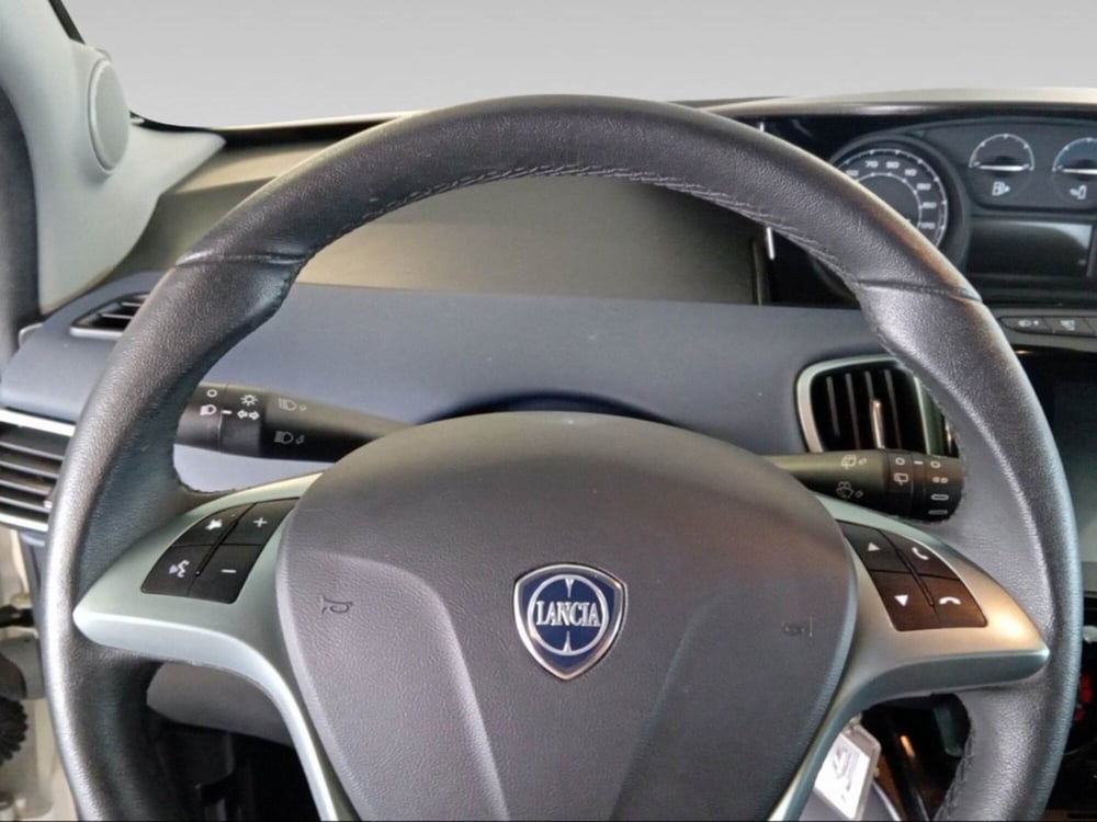 Lancia Ypsilon usata a Siena (10)