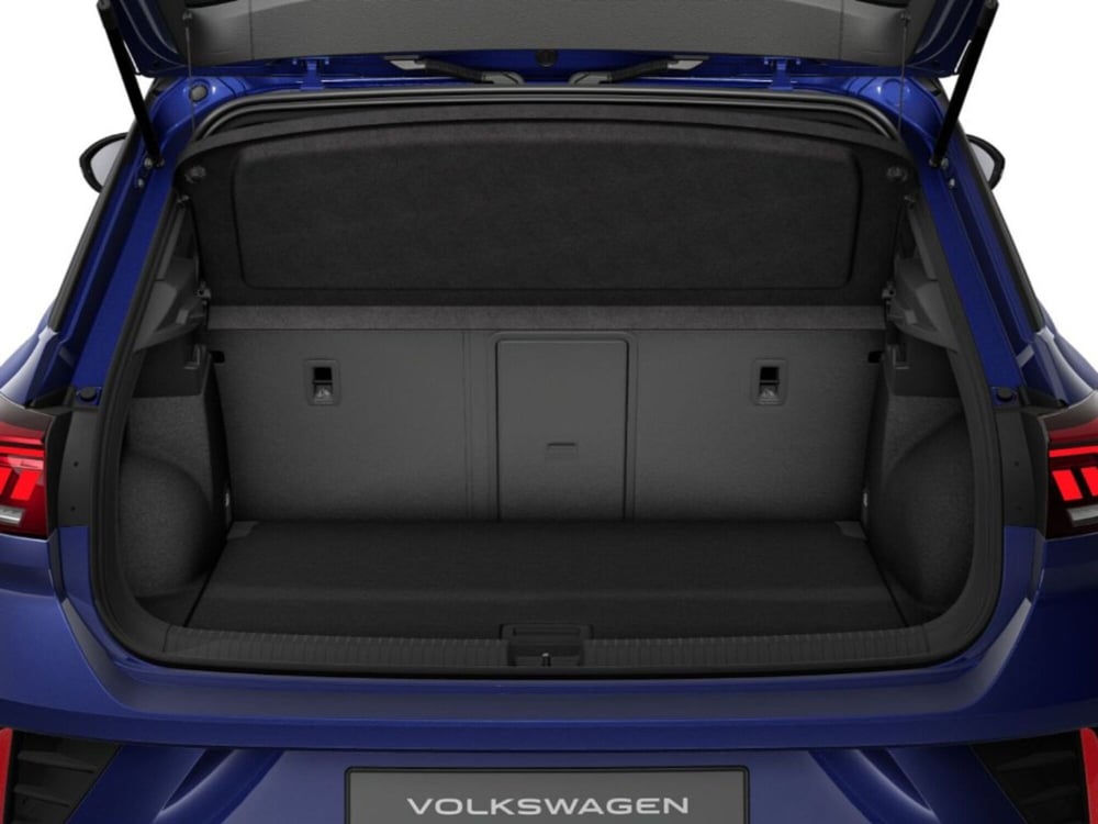 Volkswagen T-Roc nuova a Livorno (8)