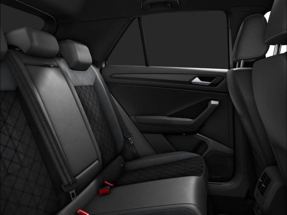 Volkswagen T-Roc nuova a Livorno (12)