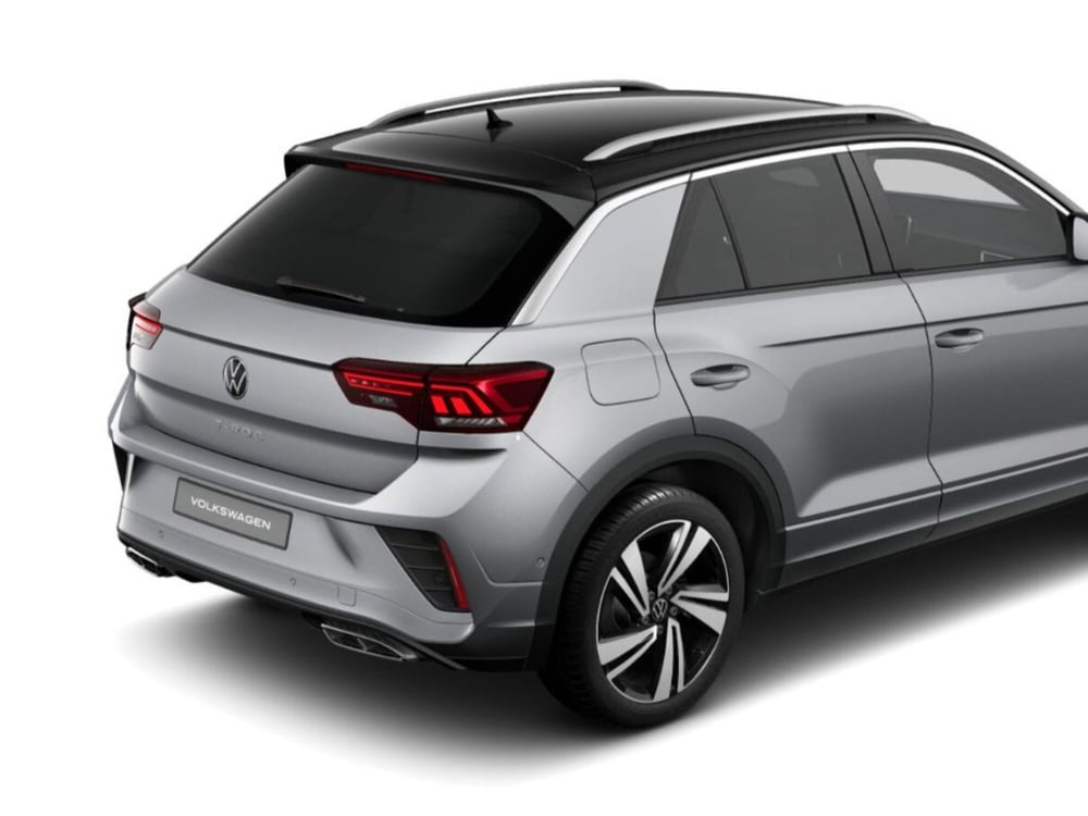 Volkswagen T-Roc nuova a Livorno (5)