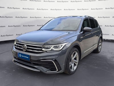Volkswagen Tiguan 2.0 TDI 150 CV SCR DSG 4MOTION R-Line del 2022 usata a Palermo