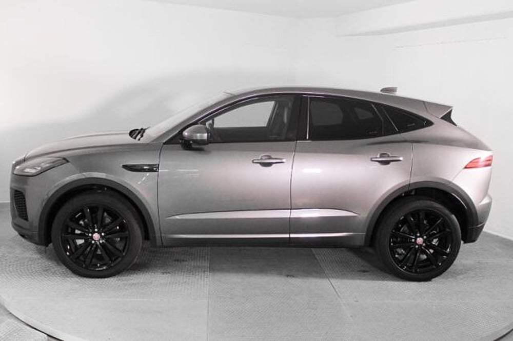 Jaguar E-Pace usata a Novara (3)