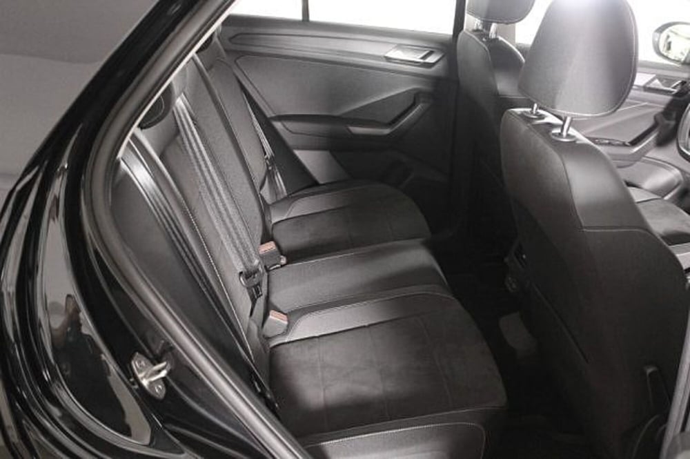 Volkswagen T-Roc Cabrio usata a Novara (9)