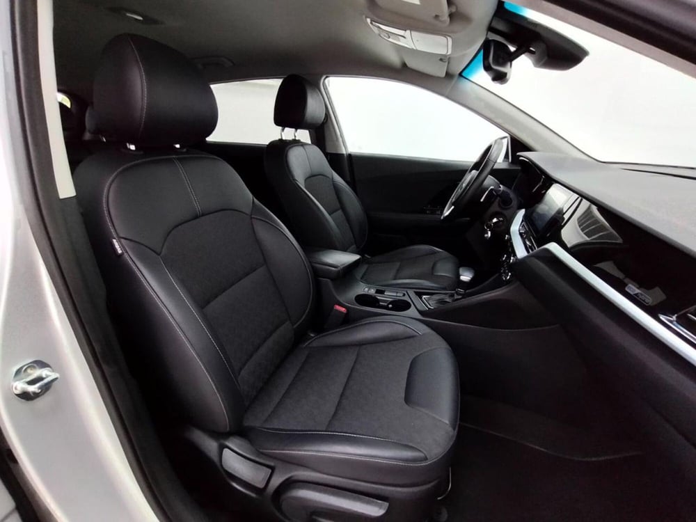 Kia Niro usata a Como (3)