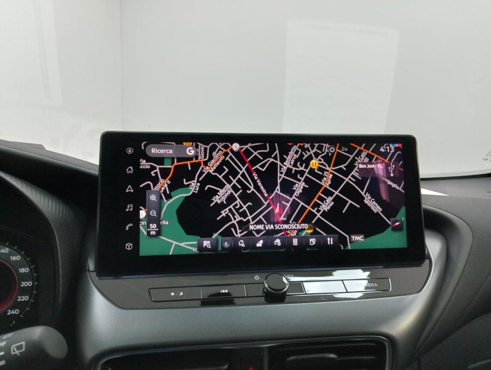 Nissan Juke nuova a Como (18)