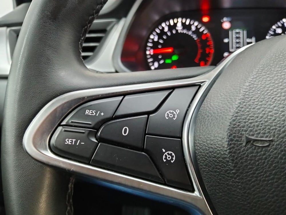 Renault Captur usata a Como (11)